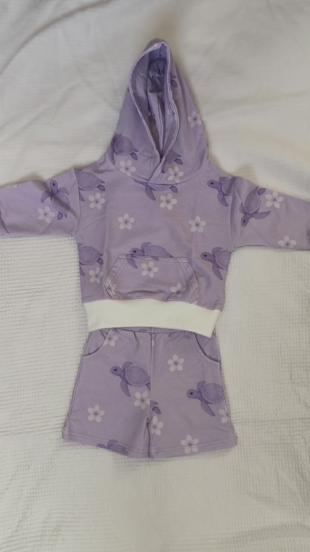 Jumper and shorts set